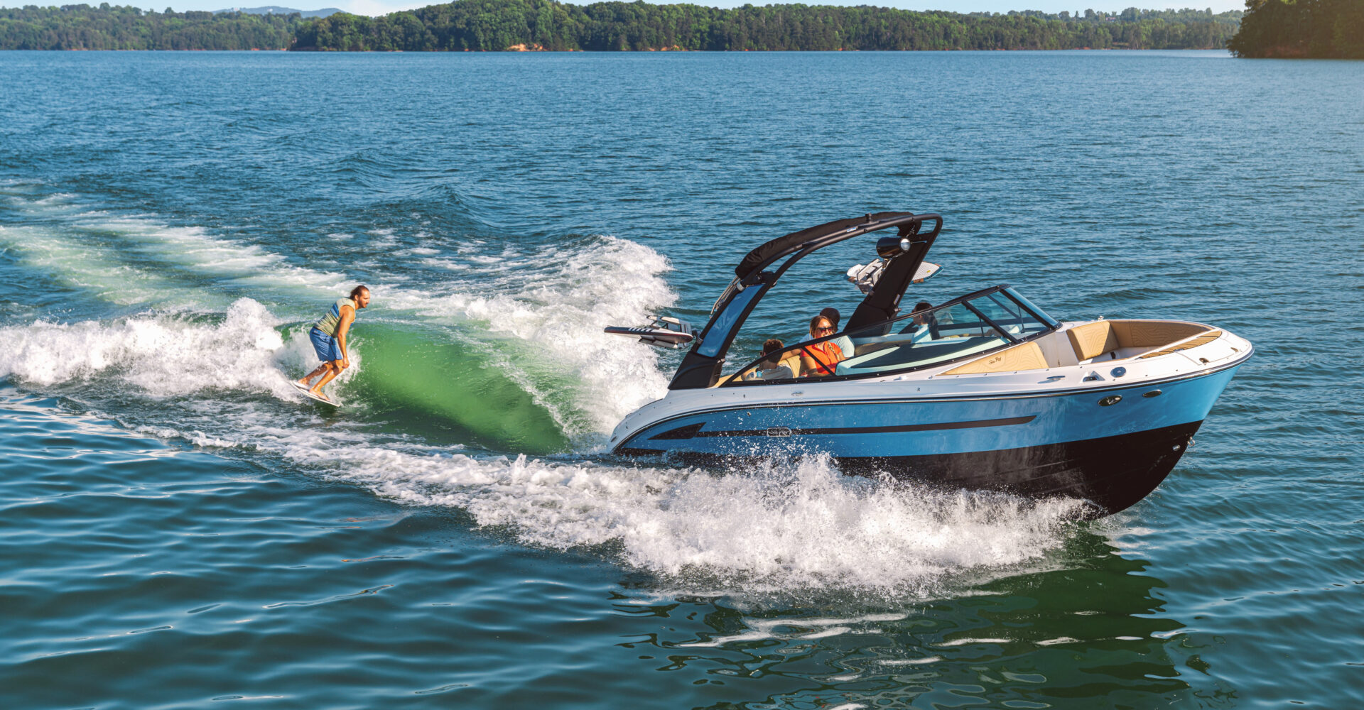 Sea Ray-SDX-250-Surf